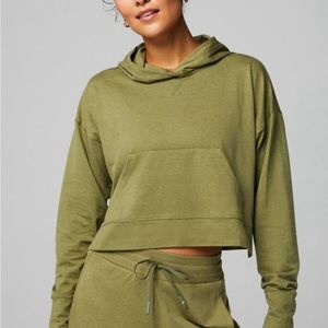 Fabletics Cloud Jersey Cropped Hoodie. Size small in color dark moss heather
